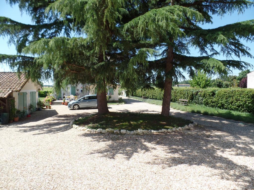 Scott Vacances Chambres D'Hotes Gondeville Jarnac Esterno foto