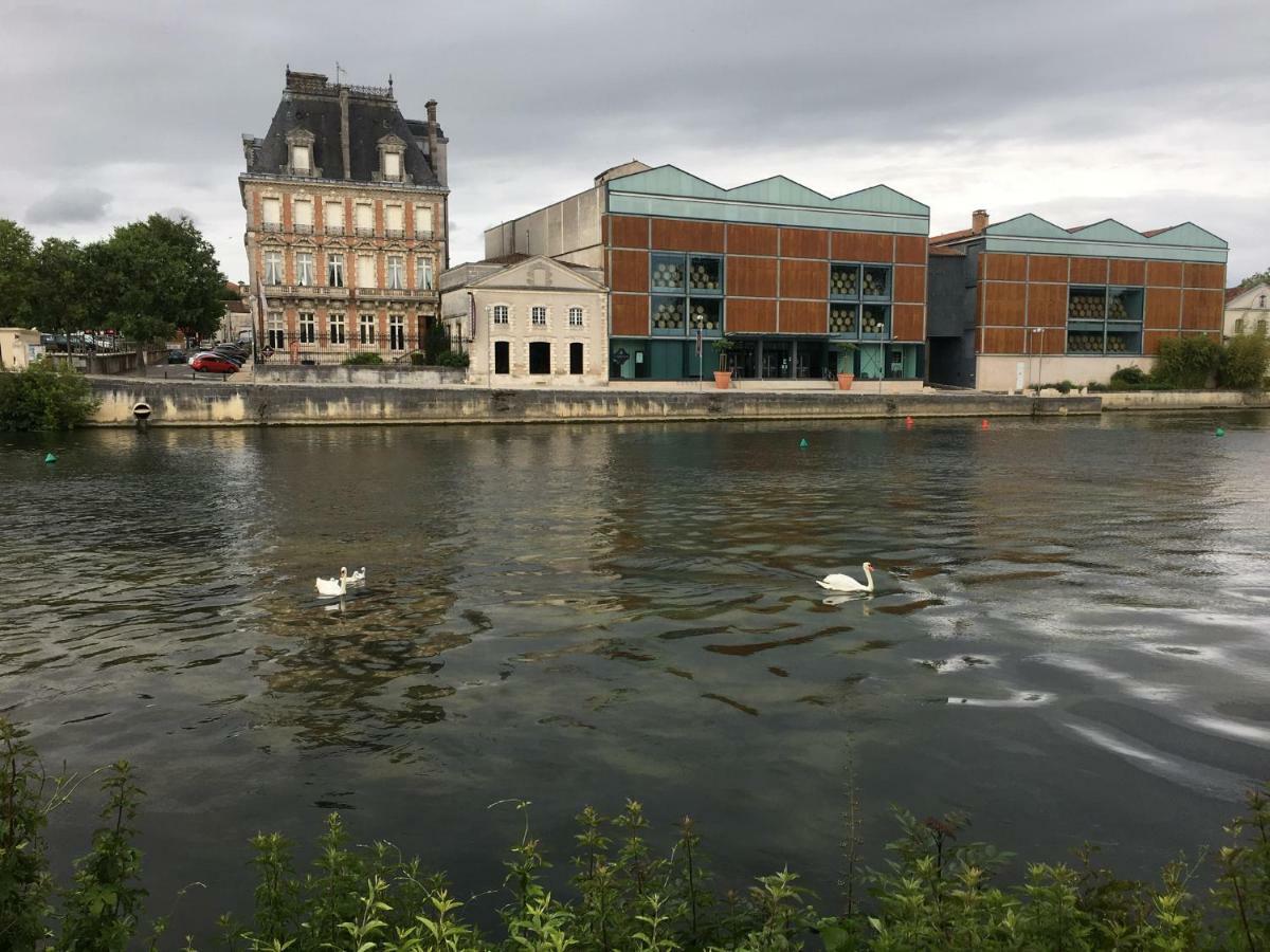Scott Vacances Chambres D'Hotes Gondeville Jarnac Esterno foto
