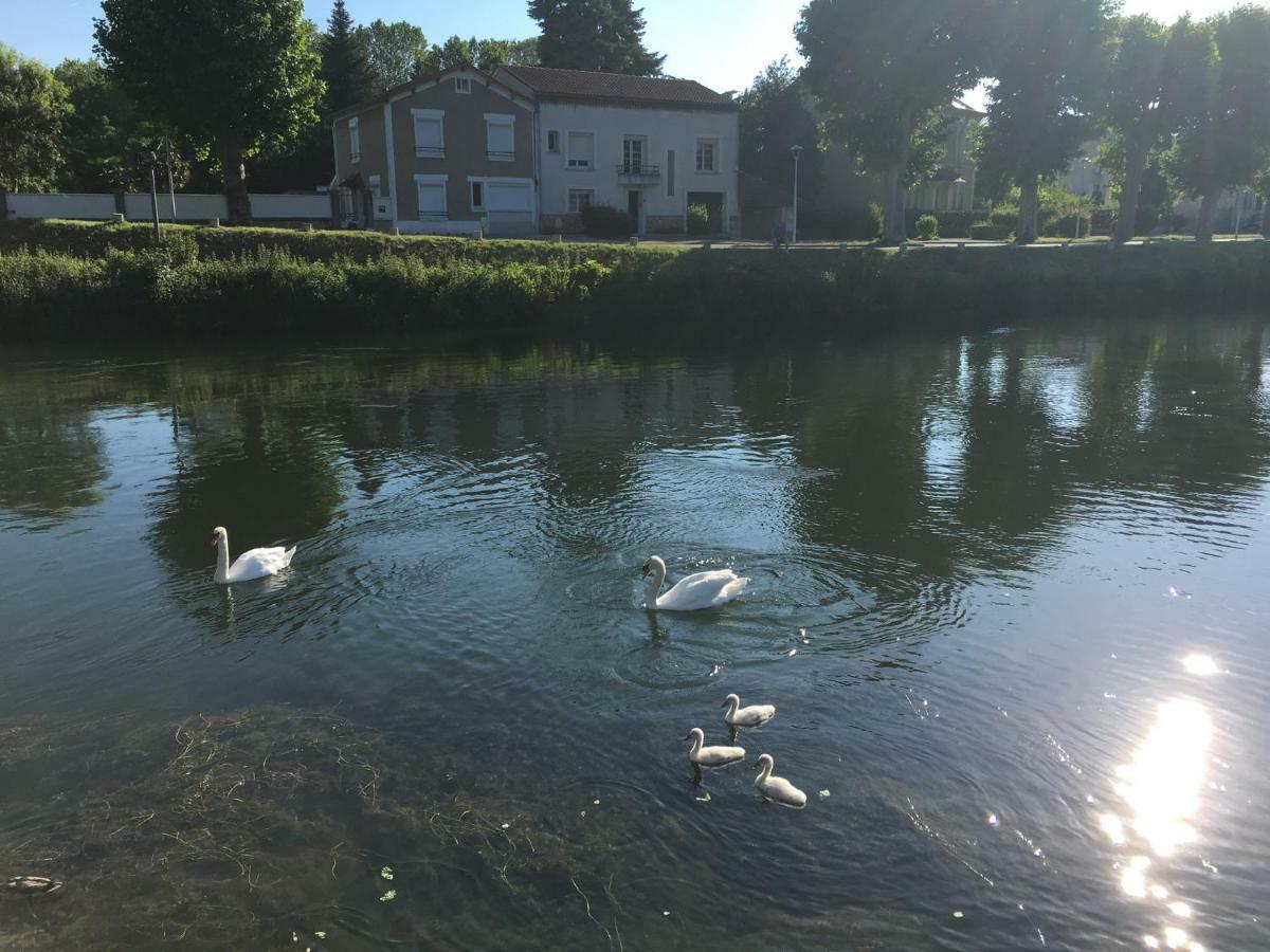 Scott Vacances Chambres D'Hotes Gondeville Jarnac Esterno foto