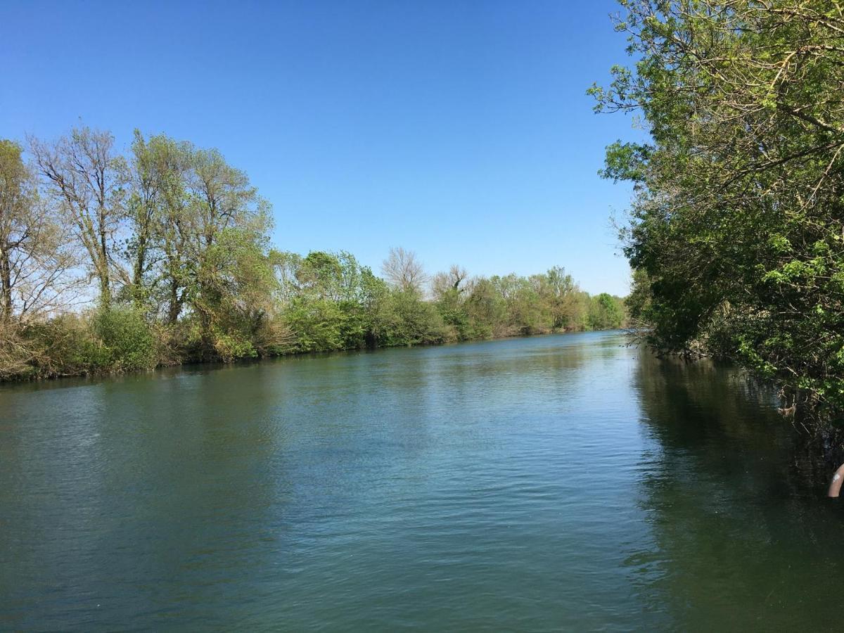 Scott Vacances Chambres D'Hotes Gondeville Jarnac Esterno foto